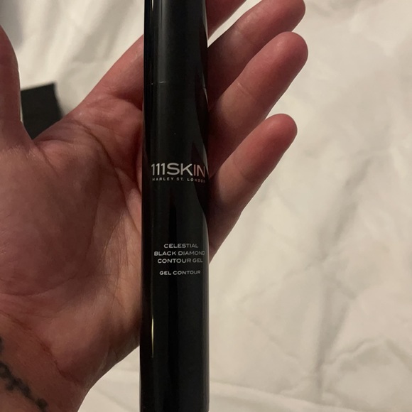 111SKIN Celestial Black Diamond Contour Gel - Picture 4 of 4
